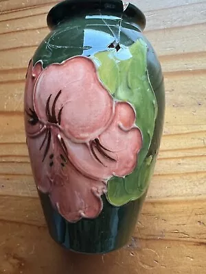 Buy Moorcroft Vase Hibiscus  On Green Background 11 Cm High - Damaged • 9.99£