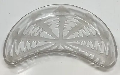 Buy Pissenlit By Rene Lalique R Lalique Crescent Salad Plate • 113.84£
