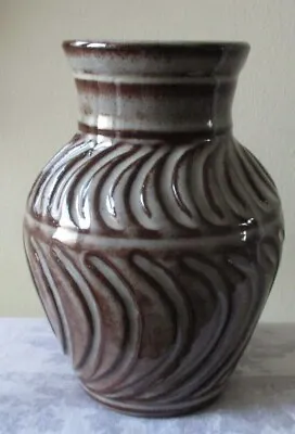 Buy A Quite Unusual Vintage Creigiau Pottery Vase  -  Welsh Studio Pottery  • 14.99£