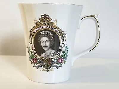 Buy Vintage Queen Elizabeth II Bone China Silver Jubilee Commemorative Mug 1952-1977 • 12£