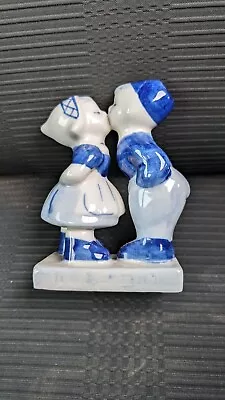 Buy Vintage Delft Blue Dutch Boy Girl Kissing Couple Figurine 755 Holland 5  • 10£