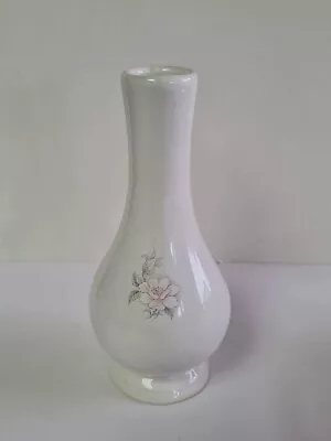 Buy Bemcraft Pottery Vase Filey Yorkshire White  • 4.99£