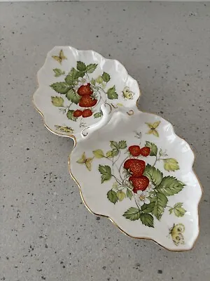 Buy Queens Virginia Strawberry 1 Sandwich, 5 Cake, 1 Jam Plates & 3 Cups & Saucers. • 120£