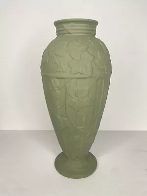 Buy Wedgewood Garden Doric Ivy Sage Green Vase With Ivy Decor 7-3/4” Tall • 75.86£