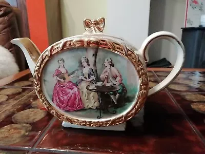 Buy Sadler Gilded Barrel Teapot • 10£