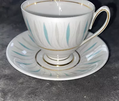 Buy Vintage Queen Anne Fine Bone China 'caprice' Tea Duo Cup & Saucer • 6.40£