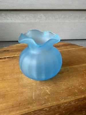 Buy Vintage Blue Satin Crimped Art Glass Bud Vase 3.5” • 11.53£
