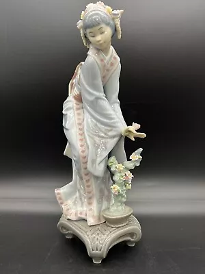 Buy Lladro # 1449  Mayumi  1984 Japanese Geisha Girl Tending Flowers 9 3/4” Retired • 214.17£