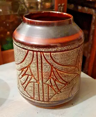 Buy Ceramic Celtic Pot 15.5 X 12.5 Cms  • 24.95£