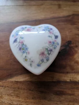 Buy Wedgwood Heart Trinket Box 129 Angela Bone China • 4.99£