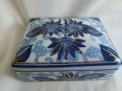 Buy Collectable Ceramic Blue White & Gold Trinket Pot. Decorative Vanity Tableware  • 3.99£