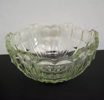Buy Vintage Pale Green Pressed Glass Trifle / Fruit Bowl - 21.5 Cm Di'r - 2L Cap'y • 5.99£