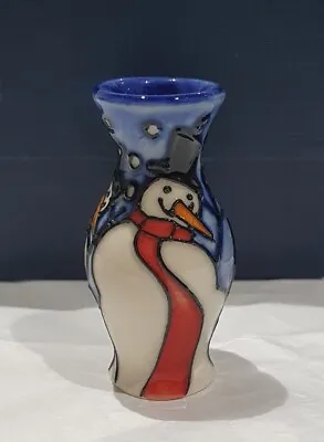 Buy Moorcroft Miniature Snowman Vase - Boxed - Christmas • 110£