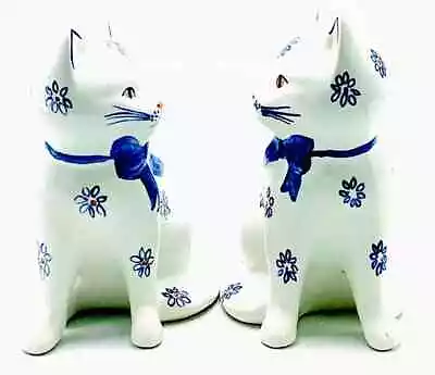 Buy PURRR-FECT!! A Fine Pair Of Hand-painted Cats Made By Rye Pottery, England • 79£