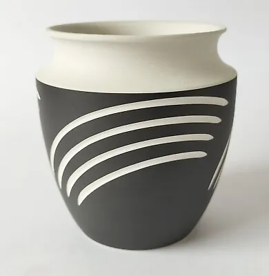 Buy Wedgwood Jasperware Black Vase Symmetry / Spiral - 4 Inches • 65£