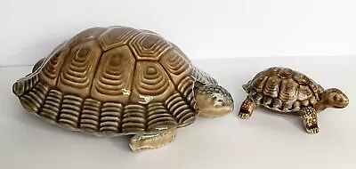 Buy Large Wade Turtle Trinket Box & Small Wade Tortoise Figurine - Some Damage • 10£