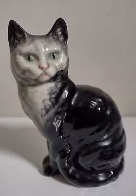 Buy Beswick Sitting Black/Smokey Grey Cat/White Face & Bib – Model No. 1031  • 12£