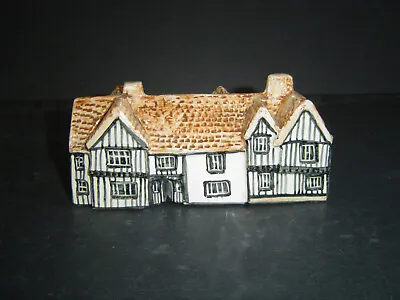 Buy Tey Pottery Britain In Miniature The Swan Lavenham • 15£