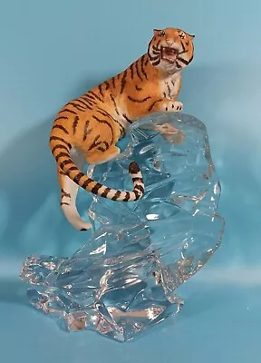 Buy Franklin Mint Porcelain Siberian Tiger On Crystal GlassBase. 24.5cm. VGC. • 49.99£