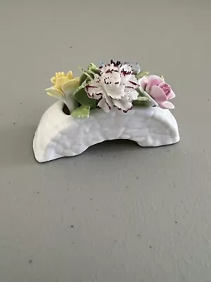 Buy VINTAGE~Royal Doulton England Bone China Small Bridge Basket Of Flowers • 15.17£