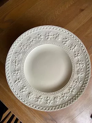 Buy Bone China 27cm Cream Wedgewood Dinner Plates • 12.50£
