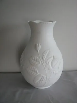 Buy Kaiser Bisque White Matte Vase #635 ROSE MOTIF German Mid Century 7  M.Frey • 33.21£