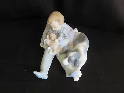 Buy Lladro Figurine Of Sleeping  Boy With Dogs • 5.50£