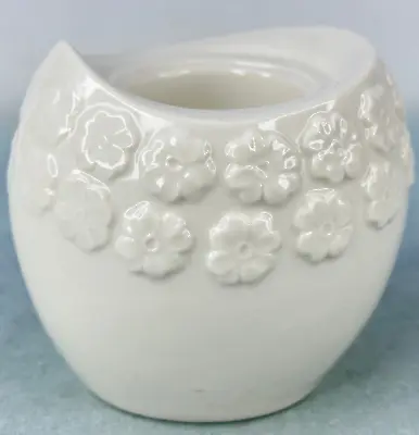 Buy Belleek Irish Pottery White Ceramic Tealight Candle Holder With Floral Design • 0.99£