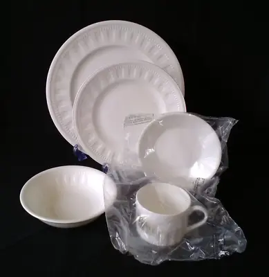 Buy Wedgwood Colosseum 5pc Dinner Place Setting | Bone China  | Made In England • 150£