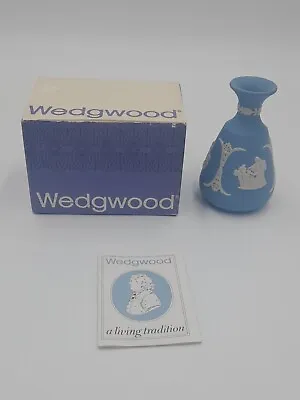 Buy Wedgwood Jasper Ware Pale Blue Cameo Bud Vase Vintage Boxed Made In England  • 21.82£