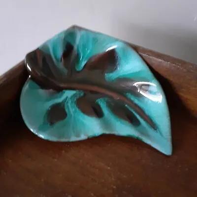 Buy Vintage Blue Mountain Pottery Leaf Dish 6  • 5£