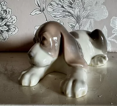 Buy Lladro Beagle Puppy • 9.99£