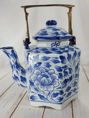 Buy RARE VINTAGE-Thailand Blue&White Floral Porcelain Teapot W/Solid Brass Handle 6  • 17.01£