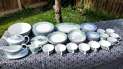 Buy Wedgwood 44 Pce Dinner Service Watercolour • 20£