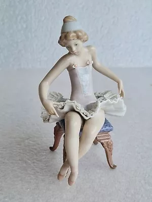 Buy Retired Lladro Pretty Ballerina #5499 • 35£