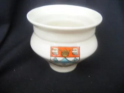 Buy WH Goss Crested China Model Of Hornsea Atwick Vase - Crest For Clifton College • 12£