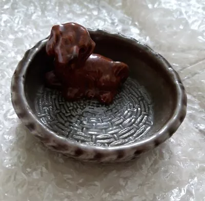 Buy Wade England Pottery Brown Spaniel Dog In Basket Ornament/Trinket/ Pin Dish.  • 8£