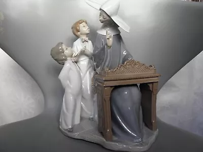 Buy Lladro #4973  Song Lesson” Figurine Choir Lesson/singing With Nun At Piano • 349.94£