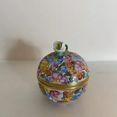 Buy Herend Hand Painted Porcelain Trinket Pot • 60£