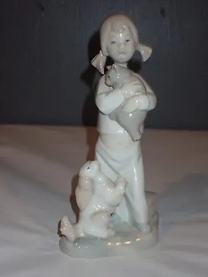 Buy LLADRO Pigtail Girl Holding Cat Kitten With DOG ~~~~AS IS~~~~~READ~~~~ • 33.13£