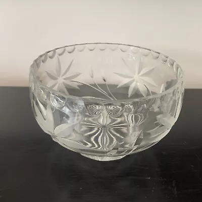 Buy Cut Glass Bowl With Floral Pattern 16.5cm Diameter • 15£