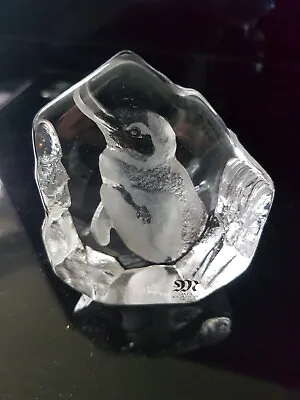 Buy Mats Jonasson Art Glass Penguin • 30£