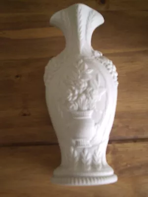 Buy Portmerion Parian Ware British Heritage Collection Rose Bouquet 7  White Vase • 5£