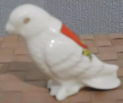 Buy Crested China(item369) ARCADIAN POTTERY PARROT WITH THE CREST OF SOUTHSEA . • 9.50£
