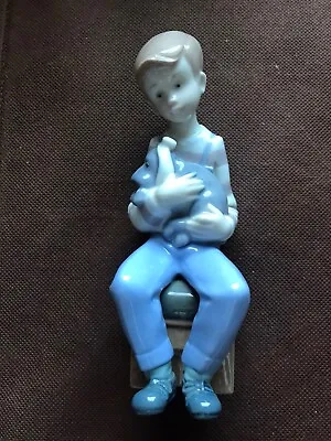 Buy Nao By Lladro. Boy With A Poorly Puppy “A Friend In Need” Excellent Condition • 13.50£