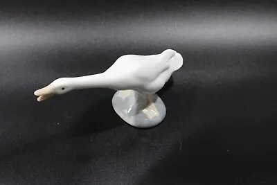 Buy Lladro Figurine Swan #2 • 4.50£