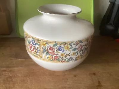 Buy Hornsea Potterylarge Rose Bowl Style Vase. CHELSEA • 9.99£