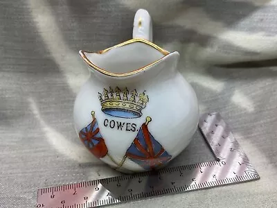 Buy Original Vintage Crested China Ware Jug - COWES - Isle Of Wight • 3£