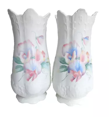 Buy Pair Of Aynsley Made In England Fine English Bone China Little Sweetheart  Vases • 19.98£