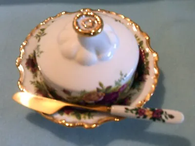 Buy Royal Albert Old Country Roses Lidded Butter Dish And Spreader To Match • 31.99£